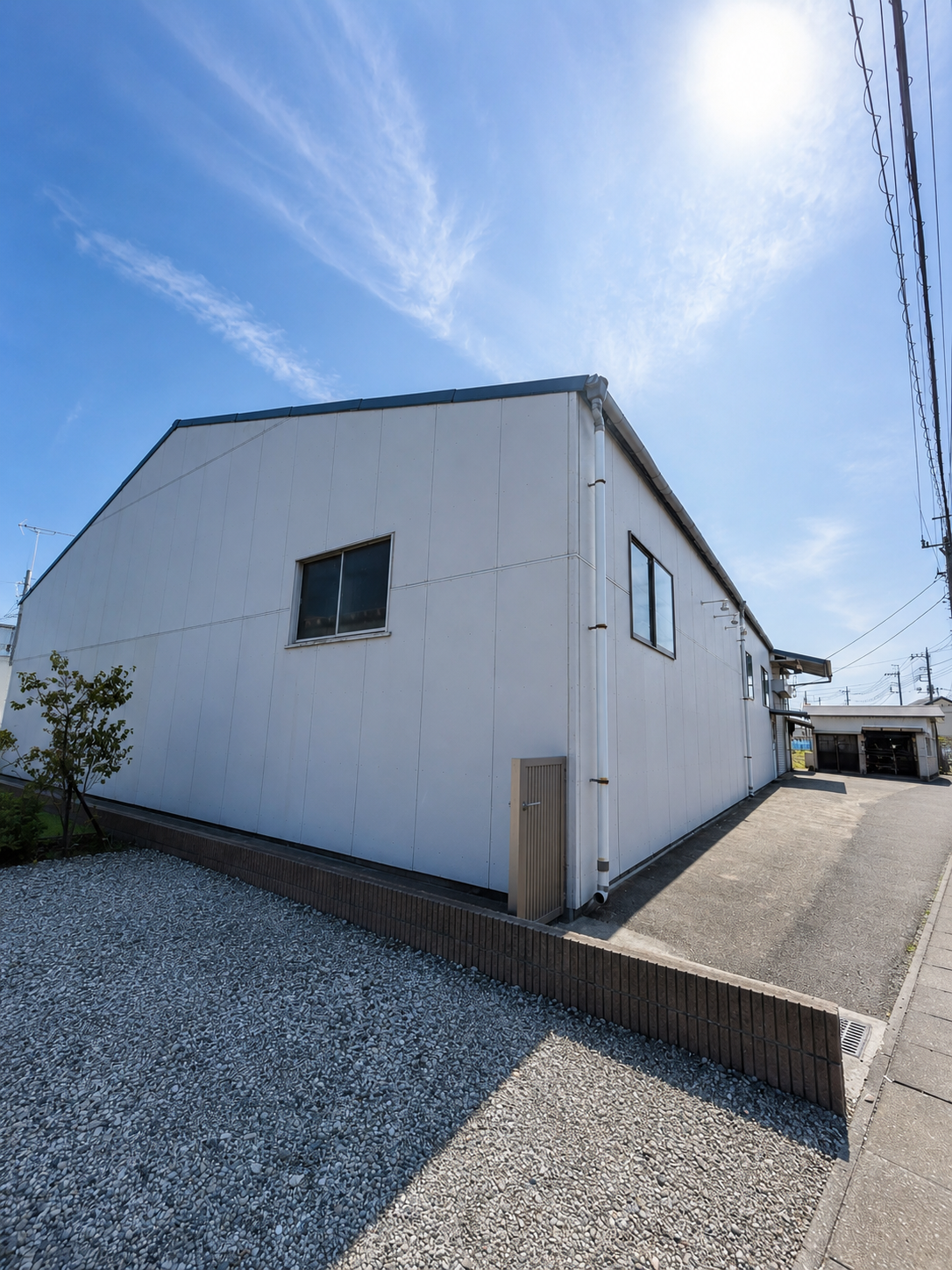 株式会社ネセクト 自社倉庫 埼玉県越谷市